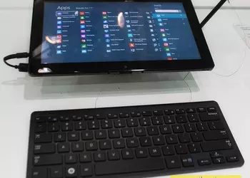 Планшетный компьютер Samsung 7 серии