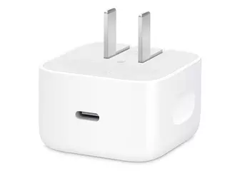 Apple выпустила компактный адаптер с динамической мощностью до 60 Вт для зарядки  iPhone 17