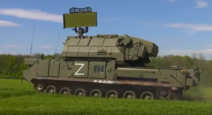 FPV-беспилотник поразил пусковую установку системы противовоздушной обороны «Тор» стоимостью миллионы долларов