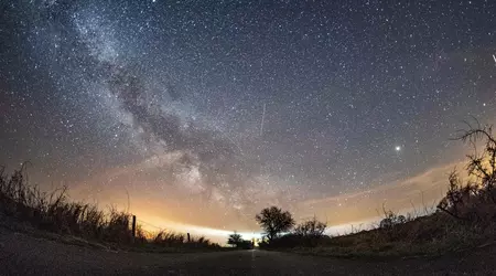 Зорепад Ліриди 2026: як побачити космічне сміття та не замерзнути