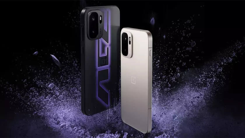 Смартфон OnePlus Ace 6 Ultra в черном цвете