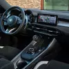 Интерьер Alfa Romeo Tonale на маленьком фото