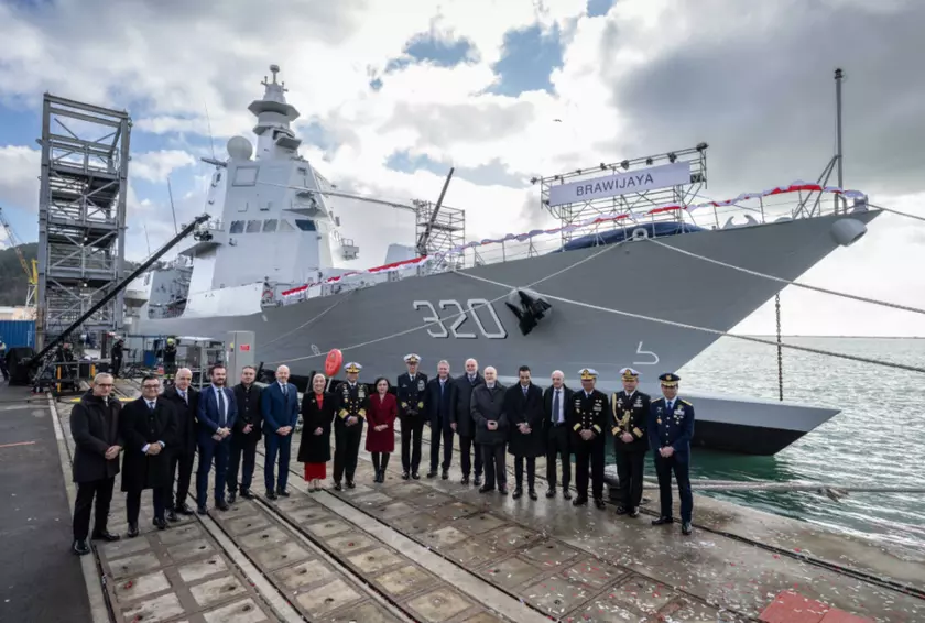 Новейший военный корабль Индонезии: что известно о KRI Brawijaya (320)?