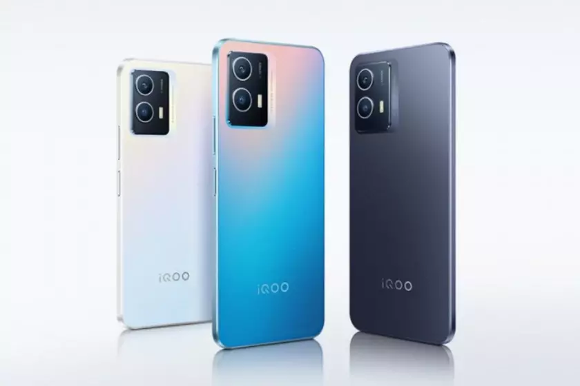 iQOO U5 – Snapdragon 695, 50-МП камера, ёмкий аккумулятор и новая прошивка iQOO UI 1.0