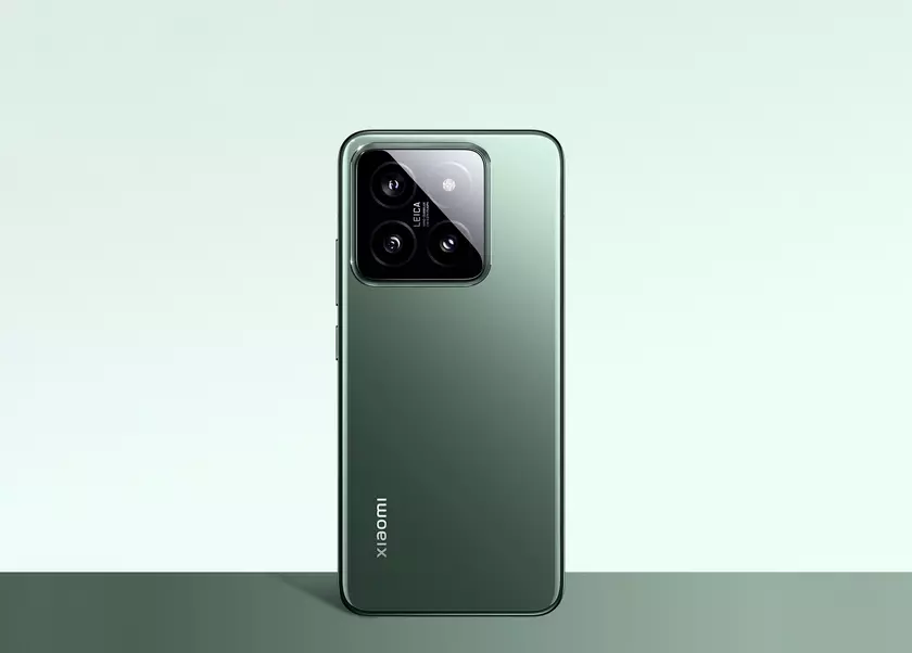 LTPO OLED-дисплей с яркостью до 3000 нит и чип Snapdragon 8 Gen 3: Xiaomi тизерит особенности флагмана Xiaomi 14