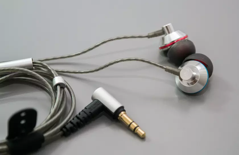 Обзор наушников FiiO EX1 (Dunu TITAN 1)