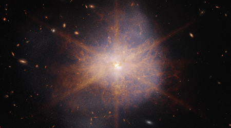 James Webb ha fotografato la galassia all'infrarosso Arp 220, che è mille miliardi più luminosa del Sole