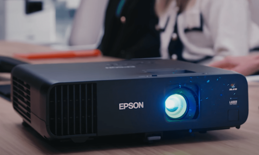 Epson Pro EX11000 1080p-Projektor