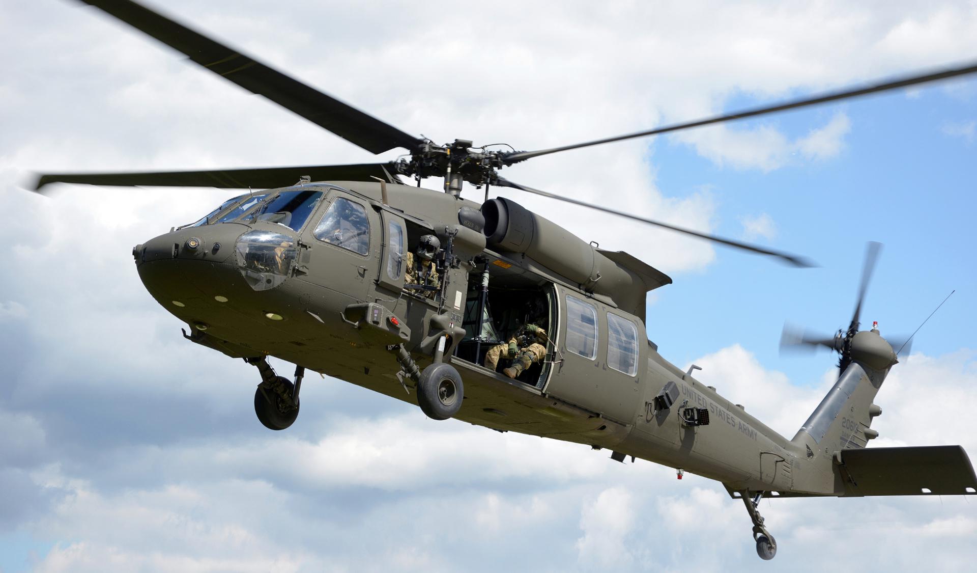 La Lettonie a reçu le premier lot d'hélicoptères américains Sikorsky UH