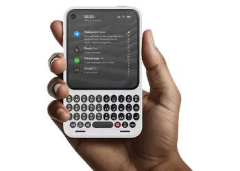 Clicks Communicator : Smartphone Android avec ...
