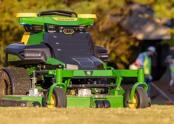 John Deere's new robotic lawnmower has ...