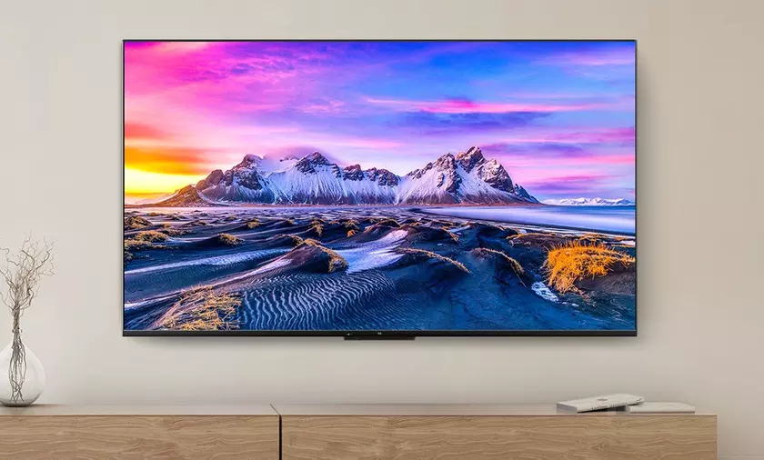 У телевизоров Xiaomi начали отпадать дисплеи: один такой случай записала камера наблюдения