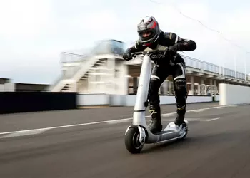 Bo Turbo: an electric scooter with ...