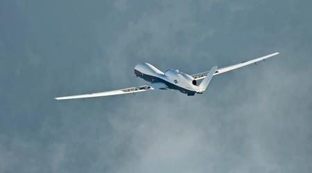 Le premier drone stratégique australien MQ-4C Triton a effectué son premier vol sur le site de Northrop Grumman.