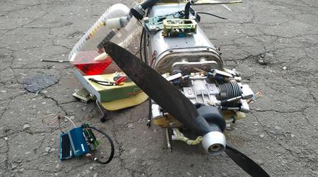 EW der Streitkräfte der Ukraine landete das neueste UAV „Orlan-30“: Anstelle eines Kraftstofftanks hatte es eine Plastikflasche