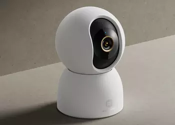 Xiaomi представила новую смарт-камеру Smart Camera 4 с функцией ночного видения и AI