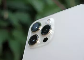 Apple will add a periscope camera only in 2023 to the iPhone 15 Pro and iPhone 15 Pro Max