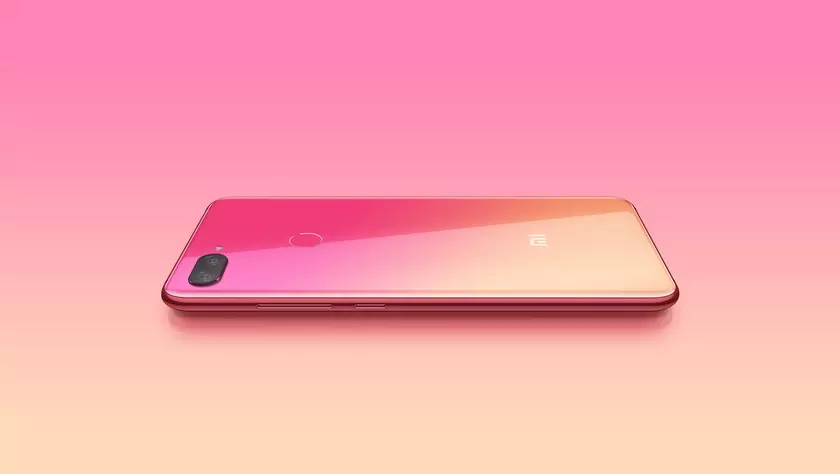 Xiaomi Mi Max 3 и Mi 8 Lite получили стабильную версию Android Pie