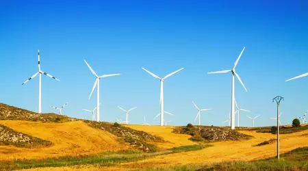 UK electricity prices fall below zero thanks to record wind power generation