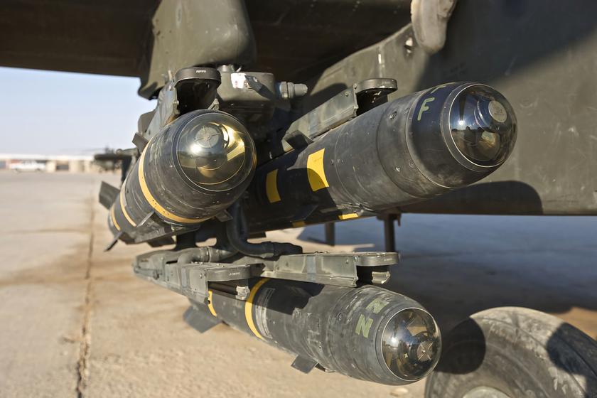 Poland buys 800 AGM-114R2 Hellfire missiles from the US for AH-64E Apache Guardian and AgustaWestland AW149 helicopters