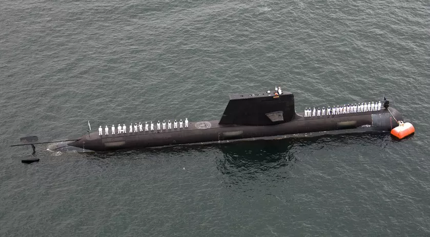 В Австралии загорелась одна из старейших дизель-электрических субмарин HMAS Farncomb класса Collins