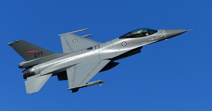 Норвегия продаст Румынии 32 истребителя F-16 Fighting Falcon за €388 млн