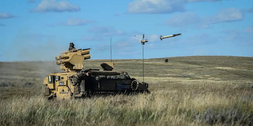 Siły Zbrojne Ukrainy przy pomocy systemu obrony przeciwlotniczej Stormer HVM zniszczyły rosyjski BSP „Orlan-10”