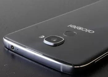 Alcatel Idol 5 показался в бенчмарке GFXBench