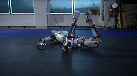 Humanoid robots learn to fall