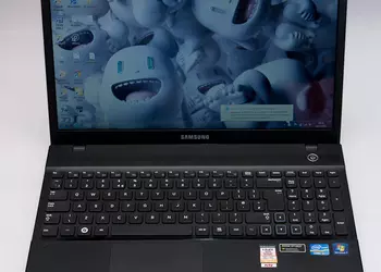 Обзор ноутбука Samsung Series 3 (300V5A) 