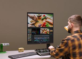 LG DualUp: Custom Monitor with "All-New Format" 16:18 Aspect Ratio