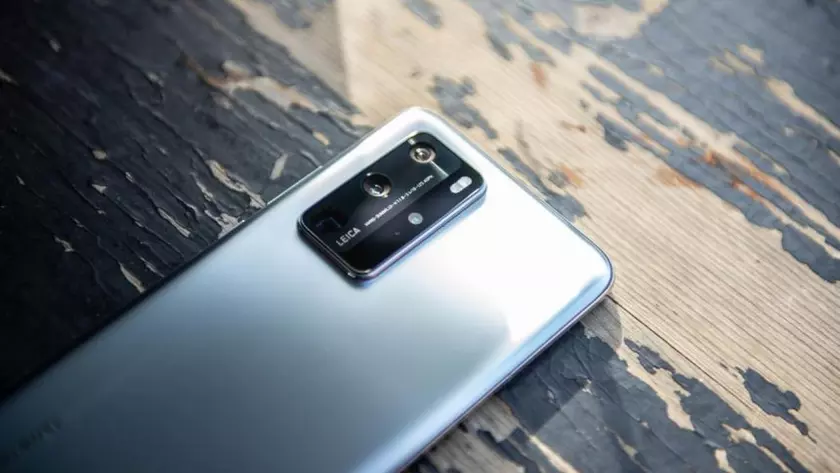 Как на iPhone: Huawei хочет, чтобы Google сам добавил свои приложения в AppGallery