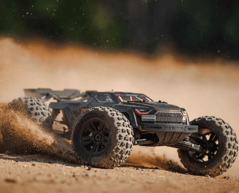 Kraton 6S BLX arrma rc truck