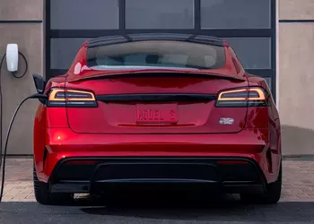 Tesla clôt l'ère des Model S ...