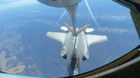 Polish F-35A refuelled in US air for the first time 