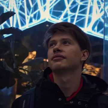 Владислав Нужнов