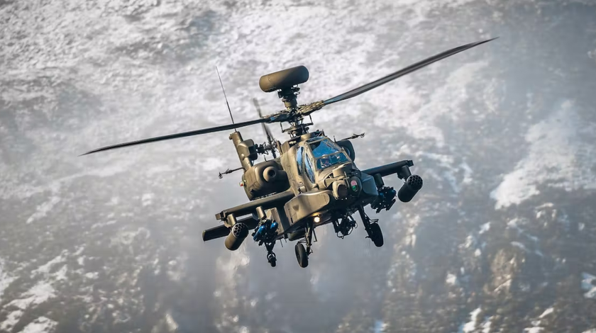 Boeing erhält 1,9 Mrd. Dollar für die Produktion von AH-64E Apache-Hubschraubern, AGM-114R Hellfire-Raketen und APKWS-GS