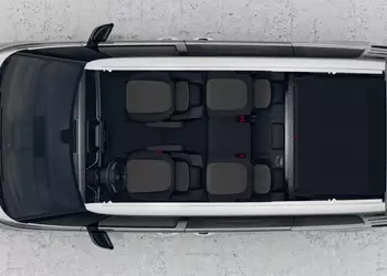 Volkswagen ID. Buzz получил перегородку, которая превращает минивэн в фургон (почти)