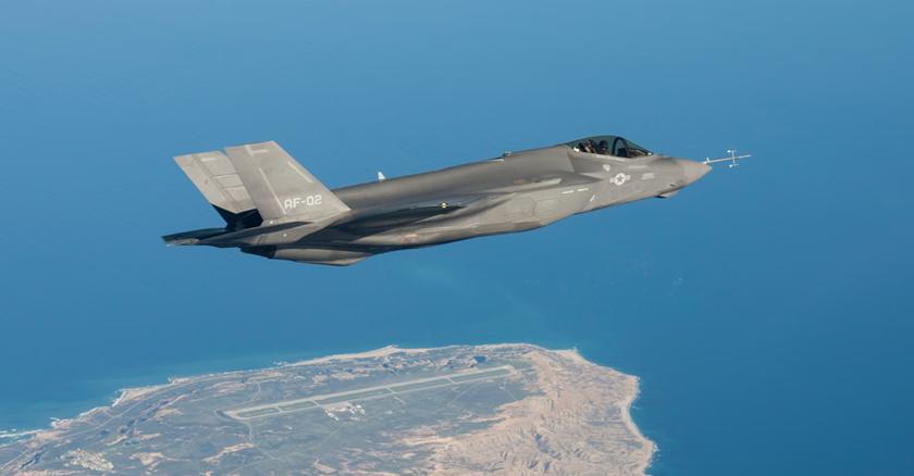 ВМС США хотят оснастить истребители пятого поколения F-35 Lightning II новыми ракетами JAGM-F