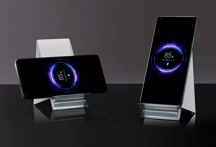 Xiaomi уверена, что в следующем году на рынке появятся смартфоны без разъемов для зарядки