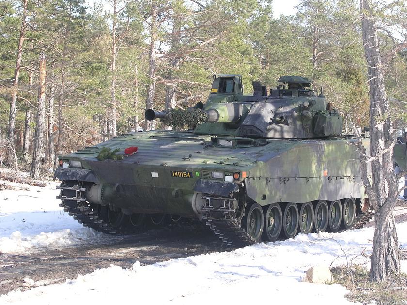 Świetne uzupełnienie M2 Bradley, Stryker i FV430 Bulldog: Szwecja przekaże Ukrainie 50 bojowych wozów piechoty CV90