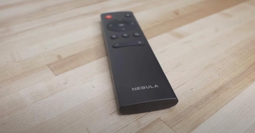NEBULA by Anker Capsule Max proyector con smart tv