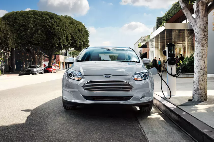 Ford созвал свой «отряд самоубийц», чтобы разработать линейку электромобилей раньше сроков