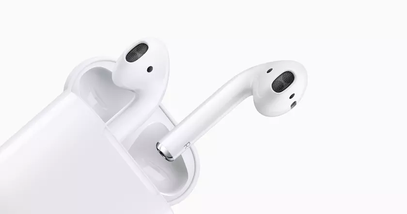 Предложение дня на Amazon: Apple AirPods 2 за $89 (скидка $40)