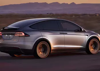 Tesla перестала продавать в Китае американские Model S и Model X