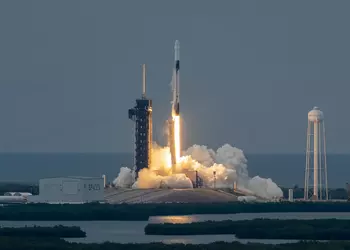 SpaceX и Axiom Space отправили на МКС четырёх космических туристов