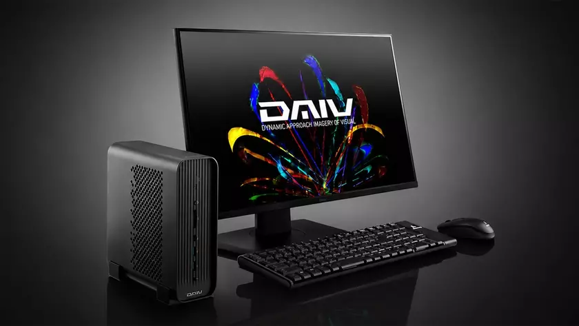 Мини-ПК Mouse DAIV CX-A9A60 на подставке