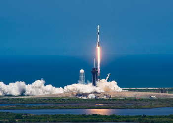 SpaceX Falcon 9-Rakete bringt 40 OneWeb-Satelliten in die Umlaufbahn