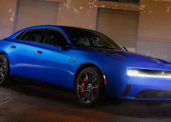 The new Dodge Charger sedan: 670bhp and four doors.