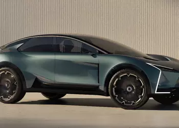 Lexus представил новый LS Coupe, который на самом деле не купе